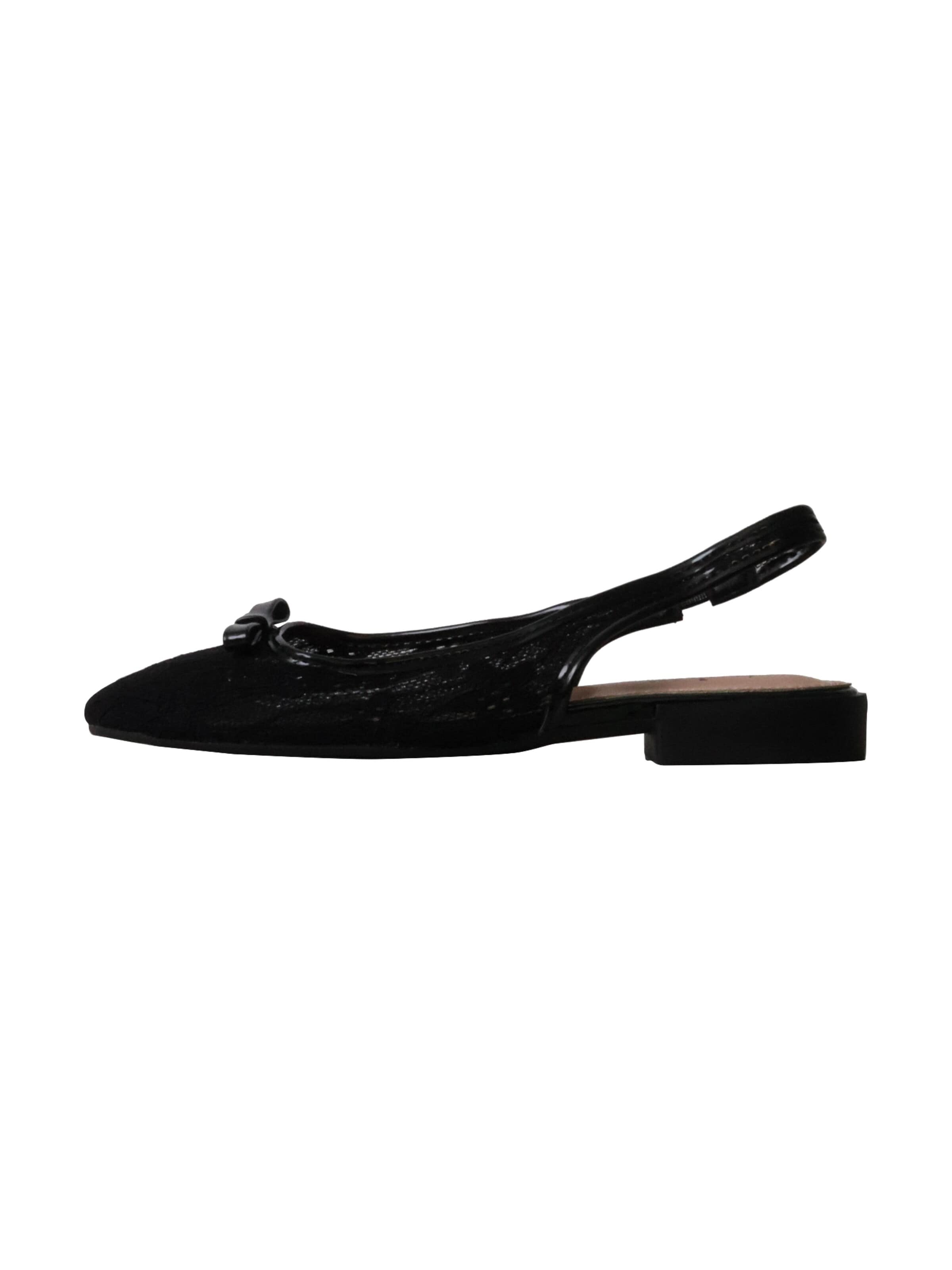 Ballerina di Stephan in nero: frontale