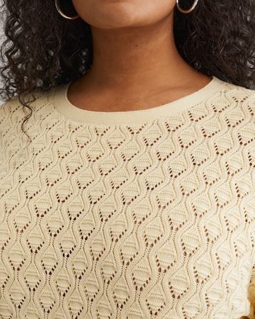 WE Fashion Pullover in Gelb