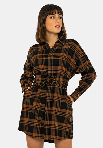 Jimmy Sanders Shirt dress in Brown: front