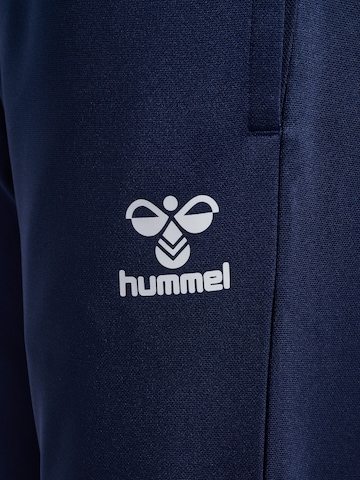 Hummel Slimfit Sporthose 'Essential' in Blau