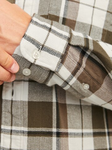 Comfort fit Camicia 'JJBrook' di JACK & JONES in verde