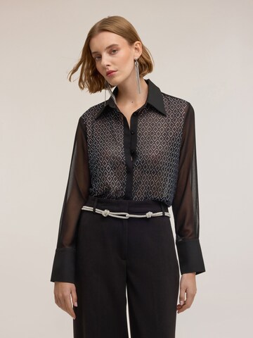 MOTIVI - Blusa en negro: frente
