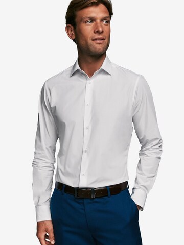 Coupe slim Chemise Next en blanc : devant