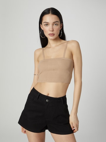 ABOUT YOU x Chiara Biasi Knitted Top 'Nala' in Beige: front