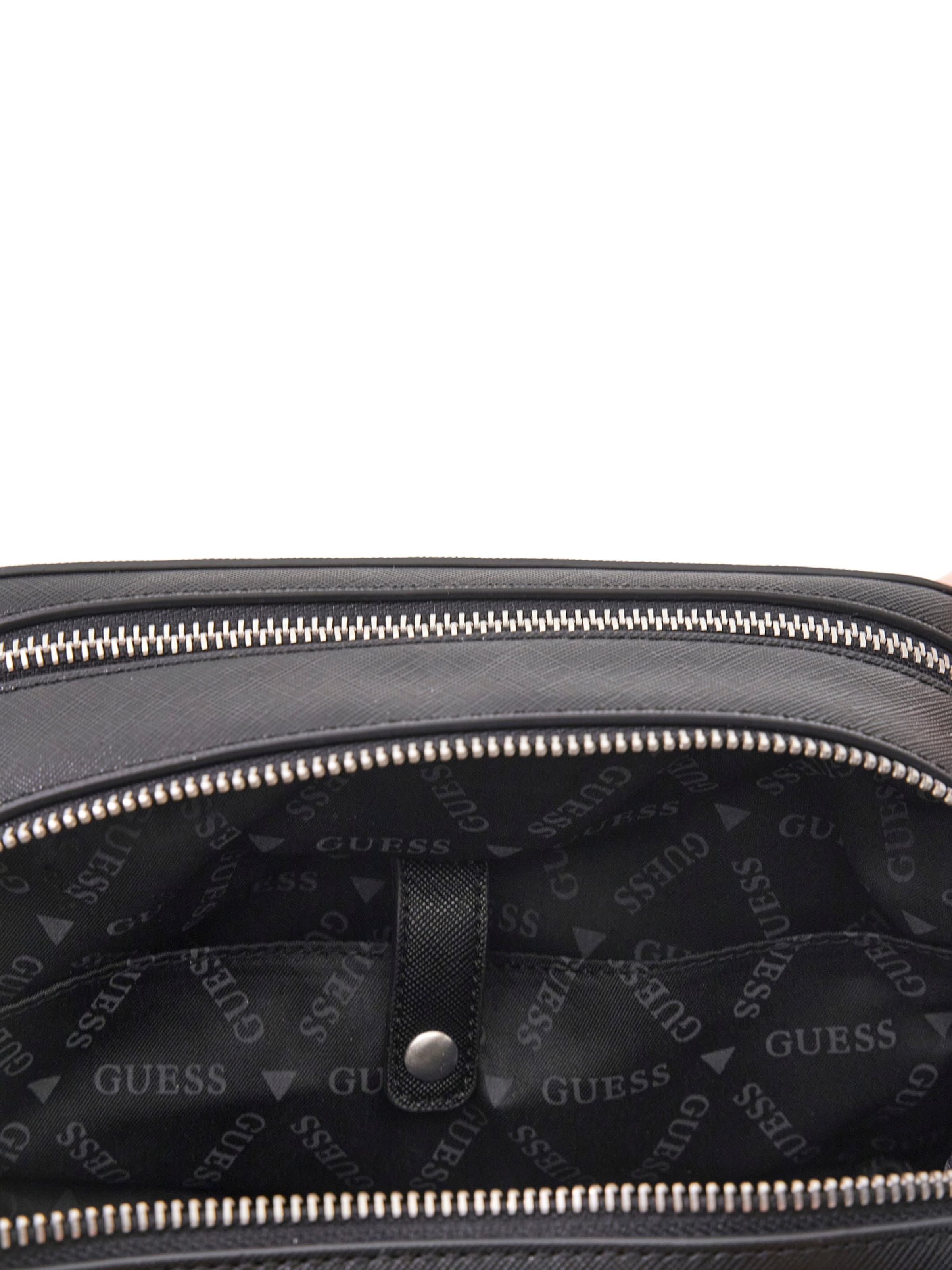 GUESS Toaletna torbica 'MILANO' | črna barva