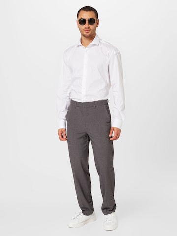 DRYKORN - Ajuste confortable Camisa 'Jedda' en blanco