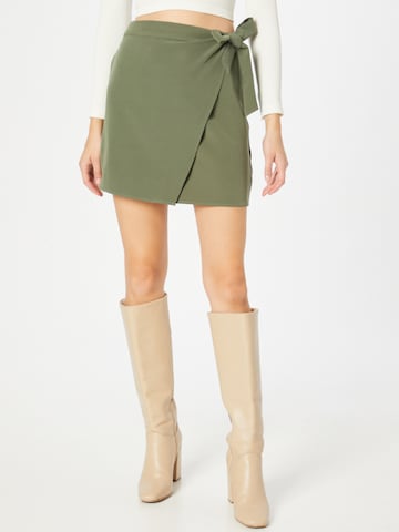 ABOUT YOU Skirt 'Zelda' in Green: front