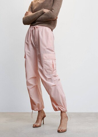 MANGO Loose fit Cargo Pants 'Joanne' in Pink