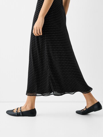 Bershka Kleid in Schwarz