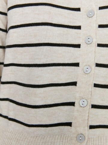 Cardigan Trendyol en beige