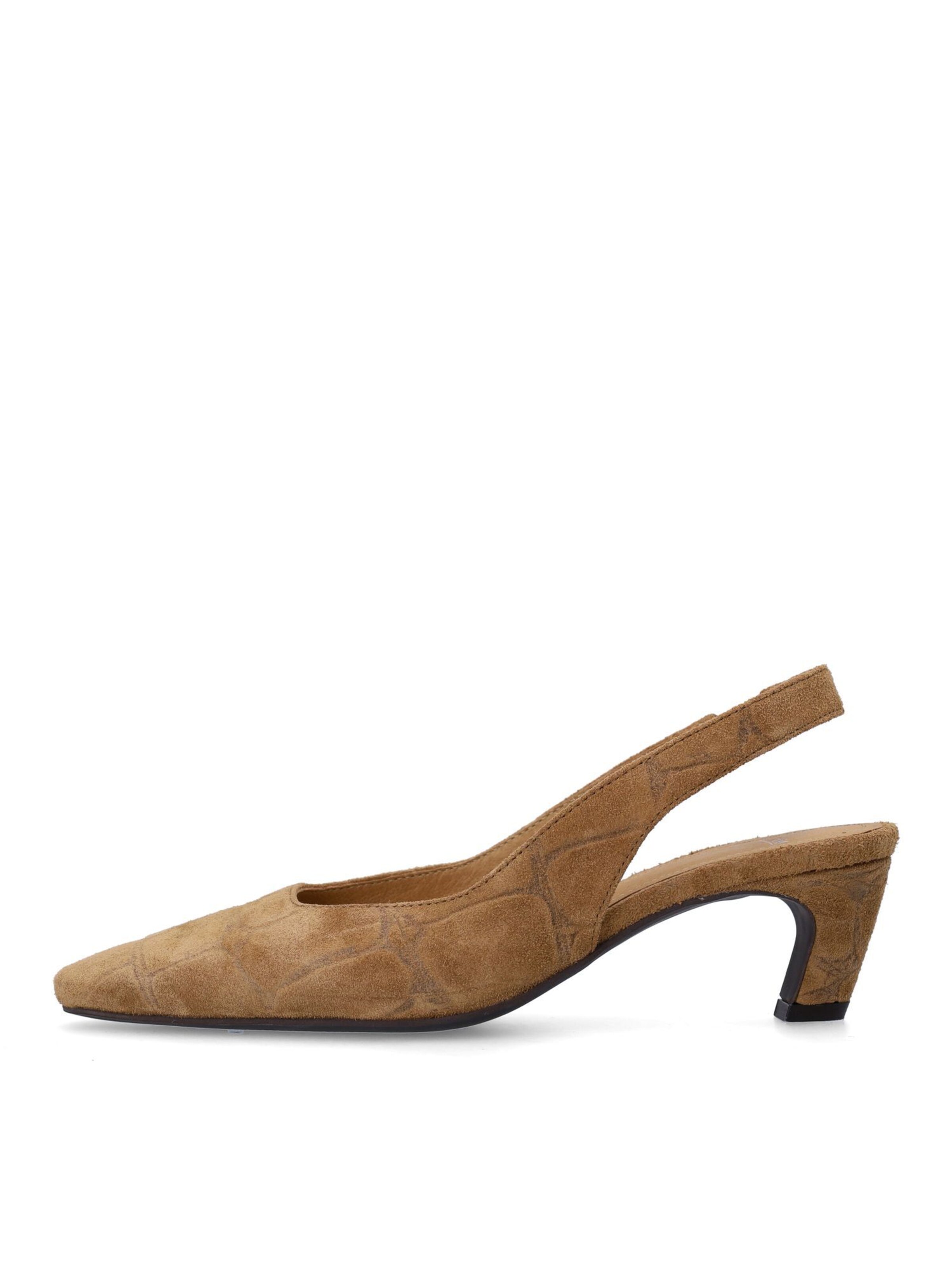 MANFIELD Pumps in Beige