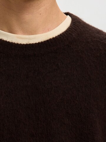 SELECTED - Jersey en marrón