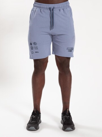 Gorilla Wear Slim fit Sports trousers 'Lopez' in Black: front