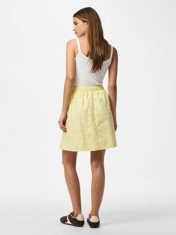 PIECES Rok 'PCBanna' in Geel
