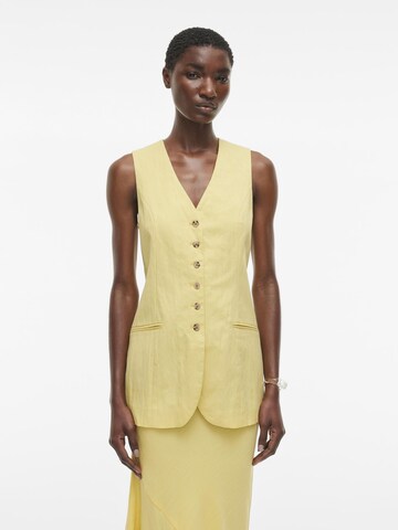 ROUGE EDIT Vest in Yellow: front
