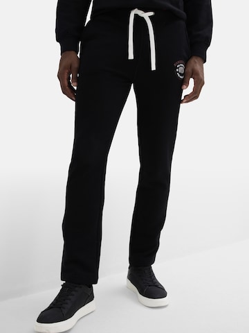 bonprix Regular Hose in Schwarz: Vorderseite
