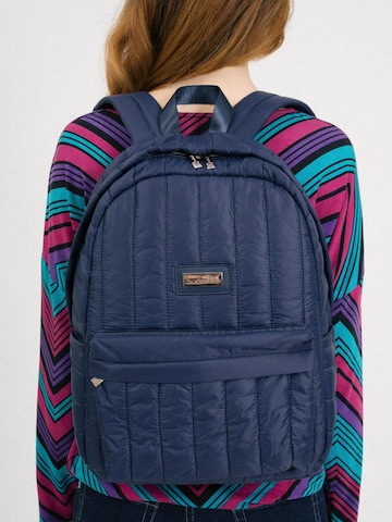 Budmil Backpack 'ALBERTA26' in Blue