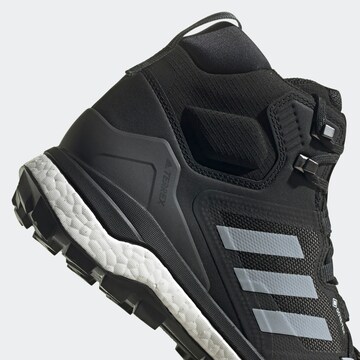 ADIDAS TERREX Boots 'Skychaser 2 Mid' in Schwarz