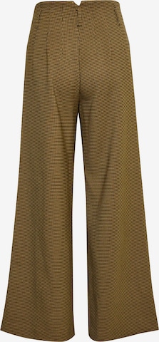 Wide leg Pantaloni con pieghe 'Fraya' di Gestuz in verde