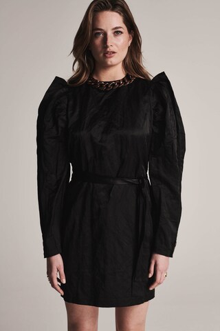 ZOE KARSSEN Cocktail Dress in Black: front