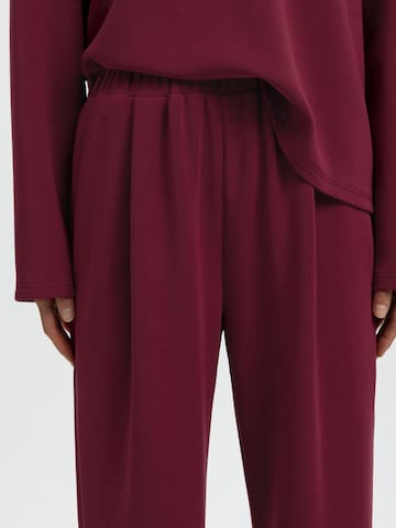 SELECTED Loosefit Bandplooibroek 'SLFTenny' in Rood