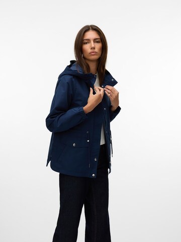 VERO MODA Between-seasons parka 'VMPAISLEY' in Blue: front