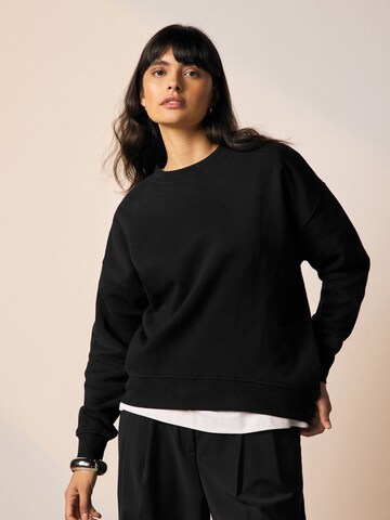 juoda Next Megztinis be užsegimo: priekis