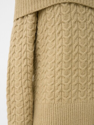 Pullover di Bershka in beige