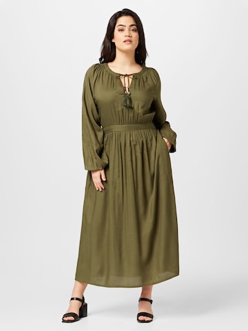 Guido Maria Kretschmer Curvy - Vestidos camiseiros 'Mirell' em verde: frente