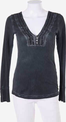 NILE Top & Shirt in XS in Grey: front