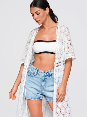 Pullover di Ombre in bianco