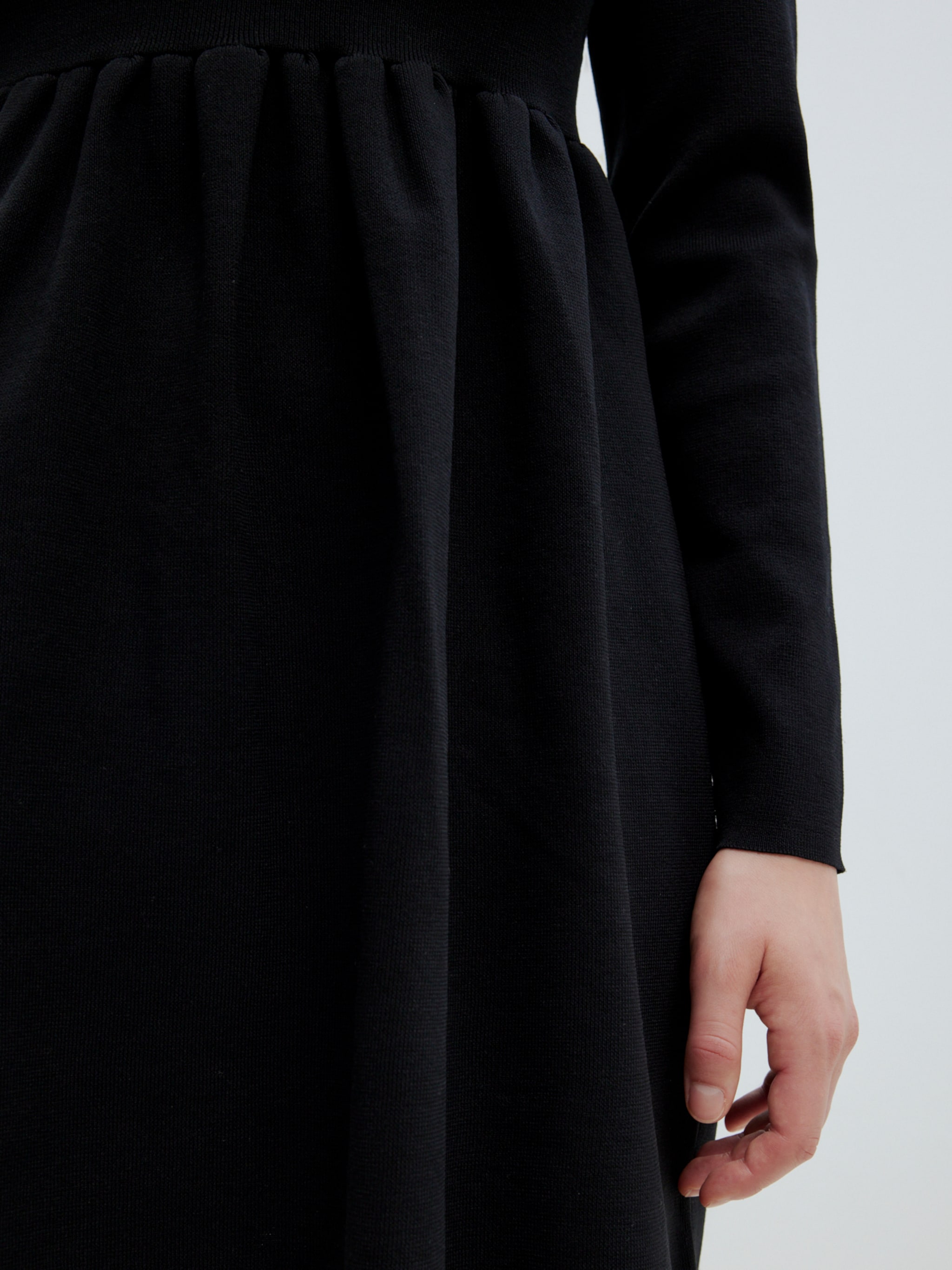 EDITED Produkter Kjole 'Kalea' sort