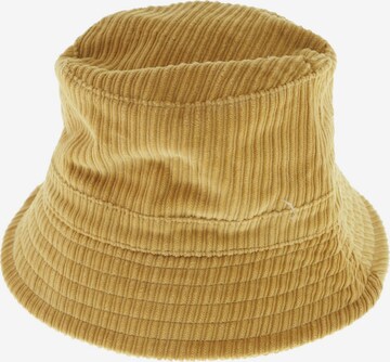 Monki Hat & Cap in 58 in Beige: front