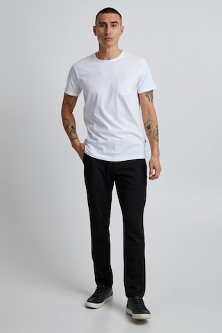 !Solid Tapered Chino 'TOFred' in Zwart