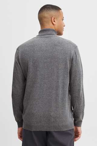 !Solid Pullover 'Denley' in Grau