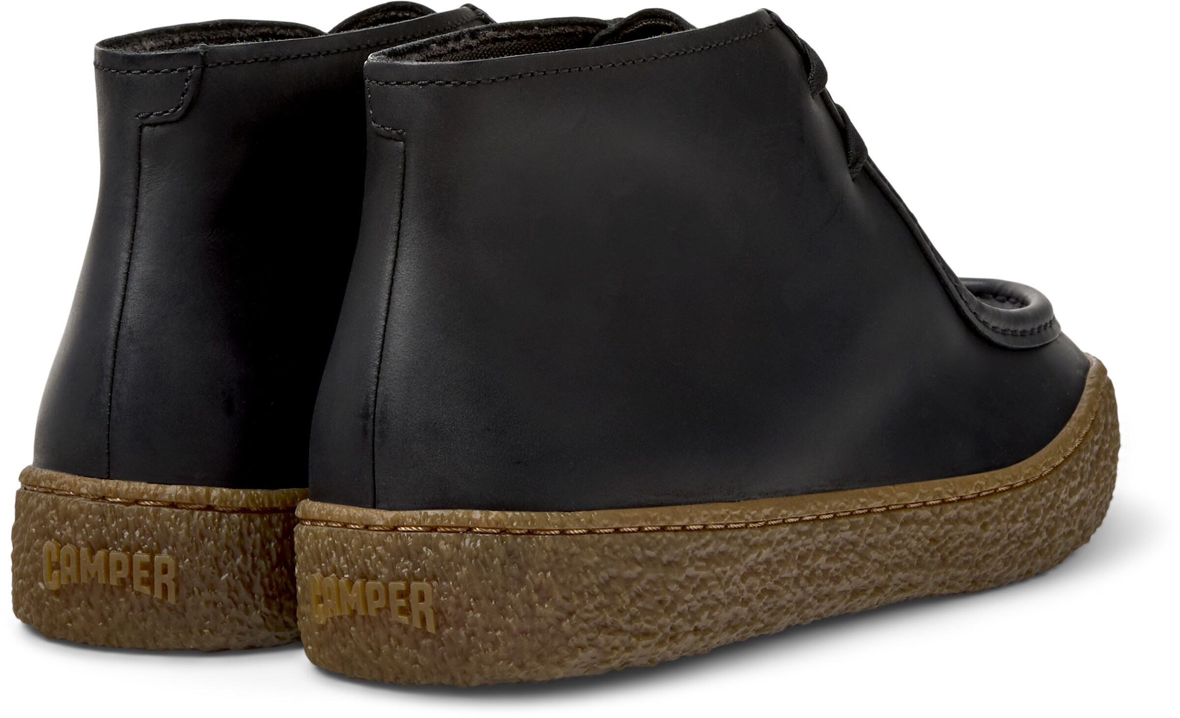 Scarpa stringata 'Peu Terreno' di CAMPER in nero