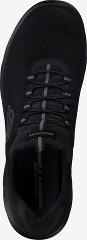 Scarpa slip-on 'Summits' di SKECHERS in nero