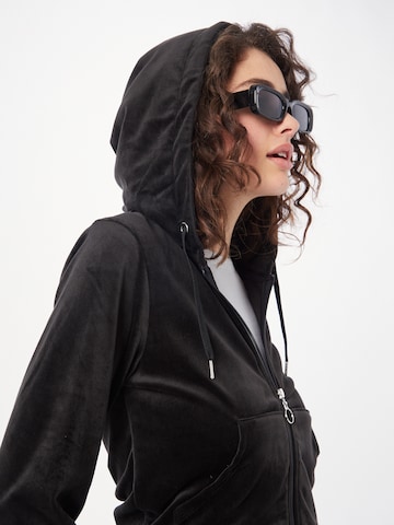 Gina Tricot Zip-Up Hoodie 'Melinda' in Black