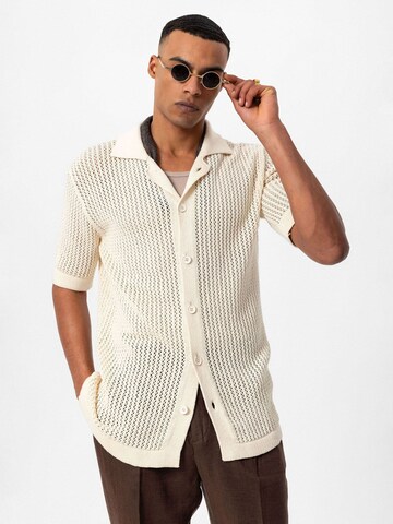 Regular fit Camicia 'Niamey' di Antioch in beige: frontale