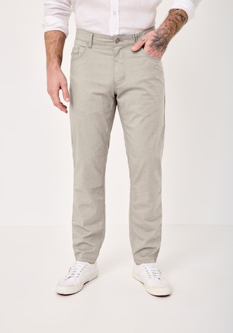 REDPOINT Regular Pants in Grey: front