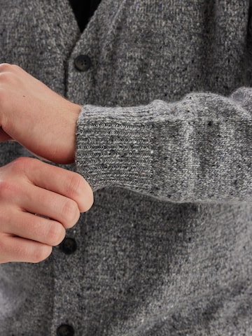 Dxnmxrk Gebreid vest 'DXFranker' in Grijs