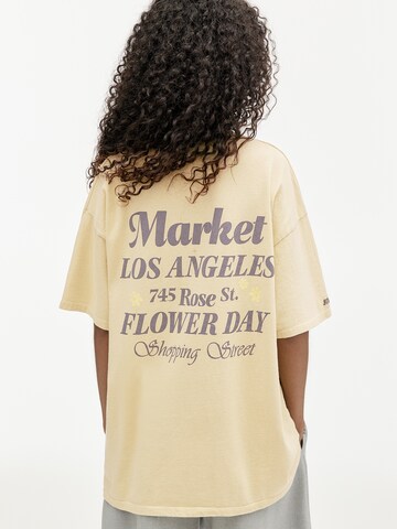 T-shirt Pull&Bear en jaune : devant