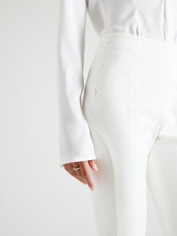 Ted Baker Slimfit Spodnie 'LIROI' w kolorze biały