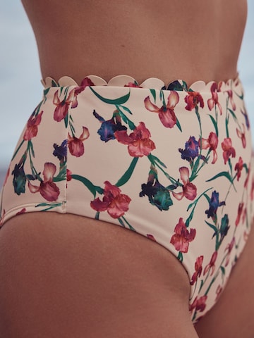 Slip bikini di B by Ted Baker in beige