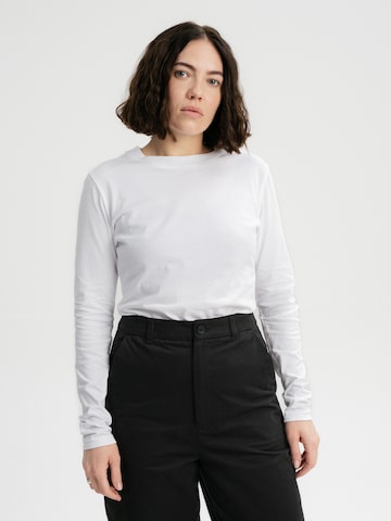 MELA - Camisa 'Dhivya' em branco: frente
