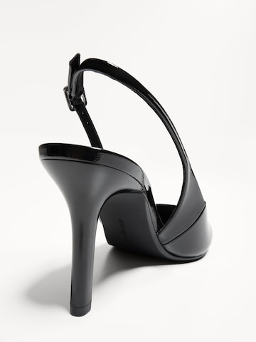 Bershka Pumps in Schwarz