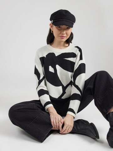 balta ABOUT YOU Megztinis 'Leona': priekis