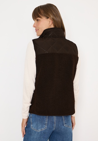 CECIL Vest in Brown