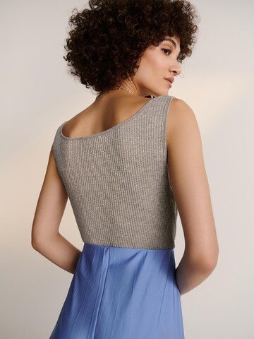 Guido Maria Kretschmer Women Top 'Brenda' in Grijs