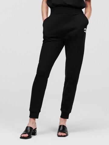 Tapered Pantaloni de la Karl Lagerfeld pe negru: față